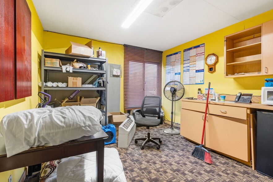 More Photos Of 5335 Broadmoor Cir NW, Canton Hotel For Sale