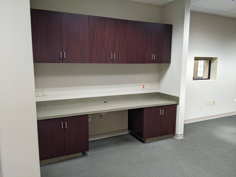 More Photos Of 7920 Macon Hwy, Watkinsville Distribution For Lease