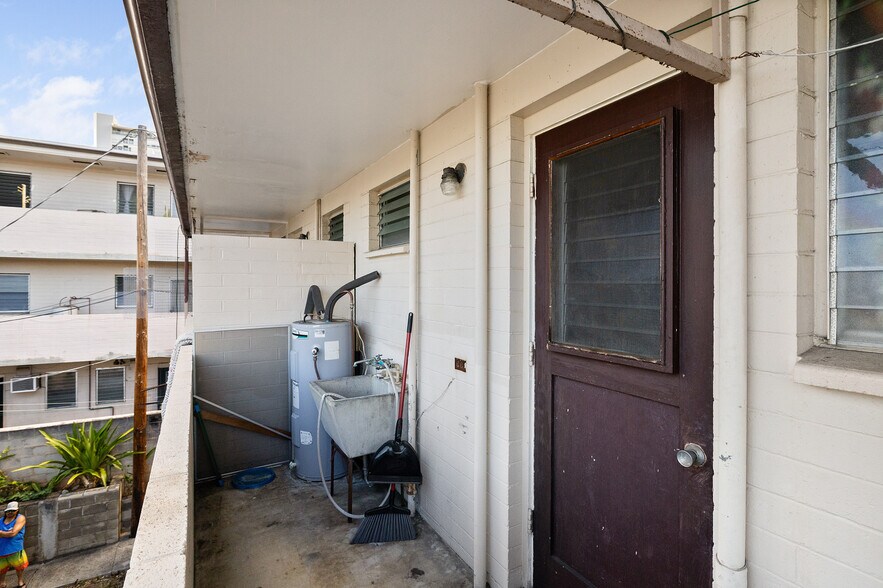 More Photos Of 1420 Ward Ave, Honolulu Apartments For Sale