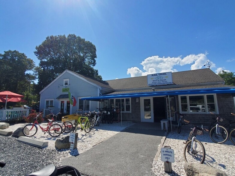Primary Photo Of 302 Underpass Rd, Brewster Restaurant For Sale