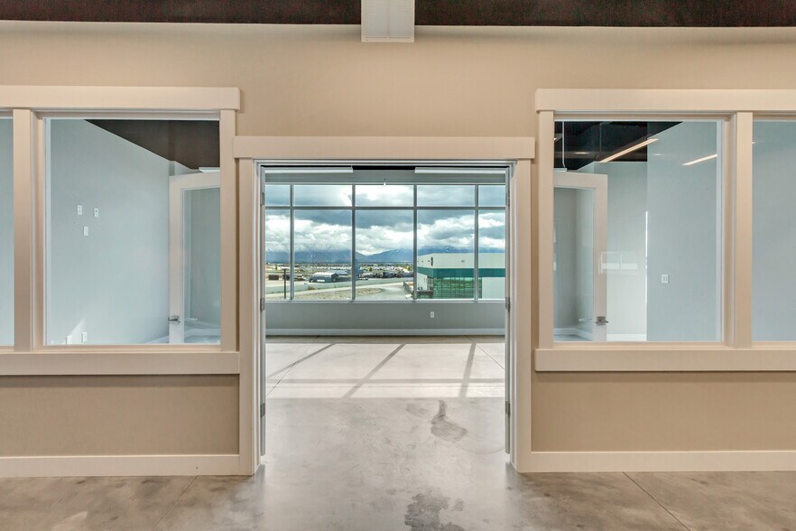 More Photos Of 3278 W 1150 S, Provo Office For Sale