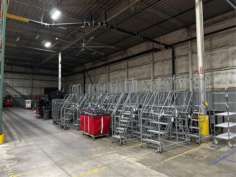 More Photos Of 2812 Hegan Ln, Chico Light Distribution For Sale