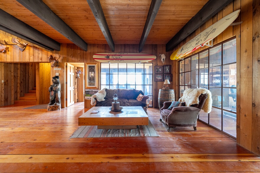 More Photos Of 3 Anaconda Hills Dr, Black Eagle Lodge Meeting Hall For Sale