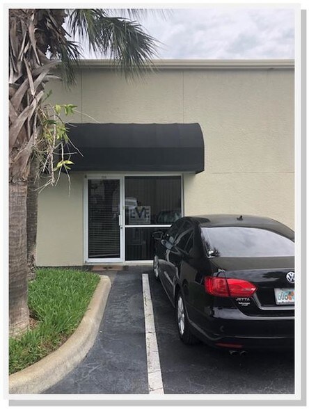 More Photos Of 5880 Shirley St, Naples Light Manufacturing For Sale