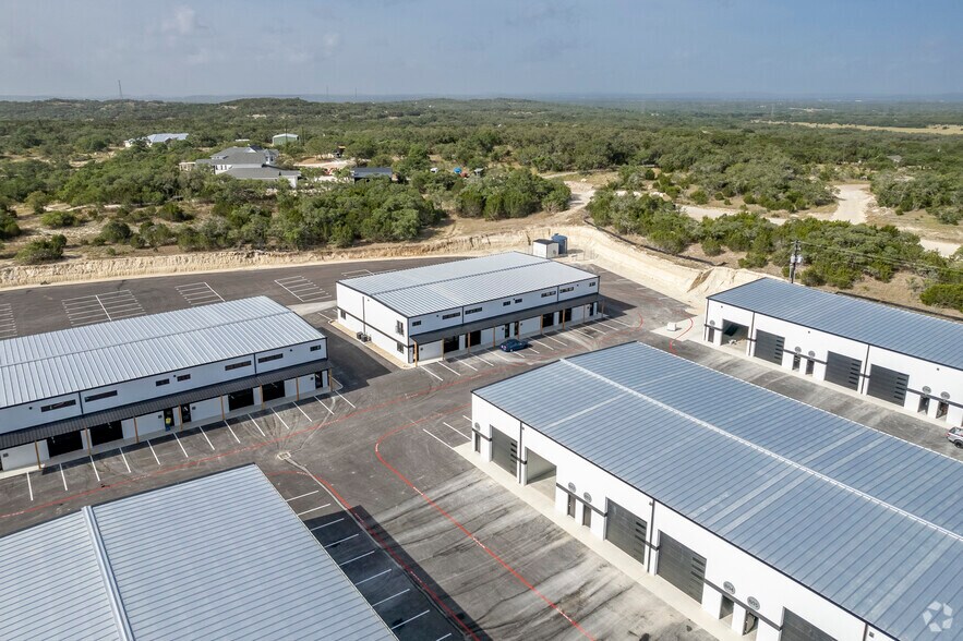 More Photos Of 529 SH 46 E, Boerne Warehouse For Sale