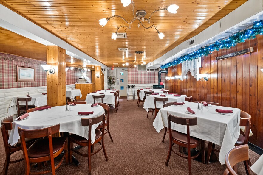 More Photos Of 2201 Perkiomen Ave, Mount Penn Restaurant For Sale