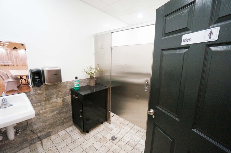 More Photos Of 114-116 Anderson St, Hackensack Freestanding For Sale