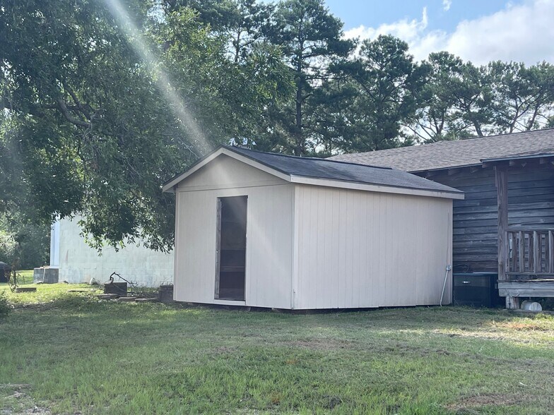 More Photos Of 2205 Highway 49, Wiggins Specialty For Sale