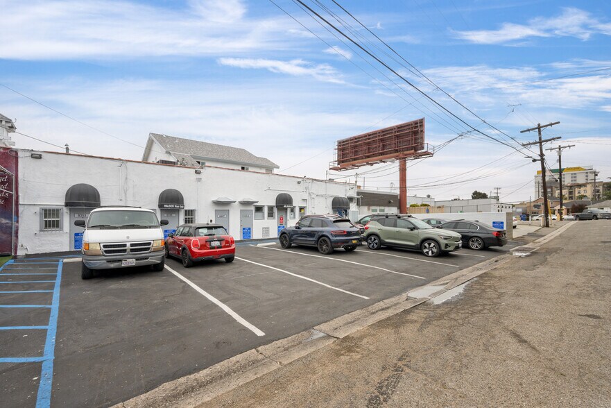 More Photos Of 8407 Lincoln Blvd, Los Angeles Storefront Retail Office For Lease