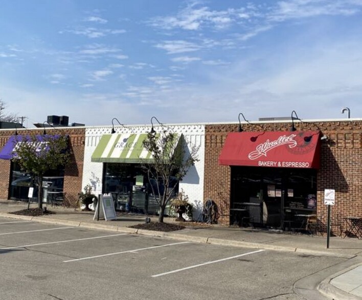 More Photos Of 755-795 E Lake St, Wayzata Storefront For Lease