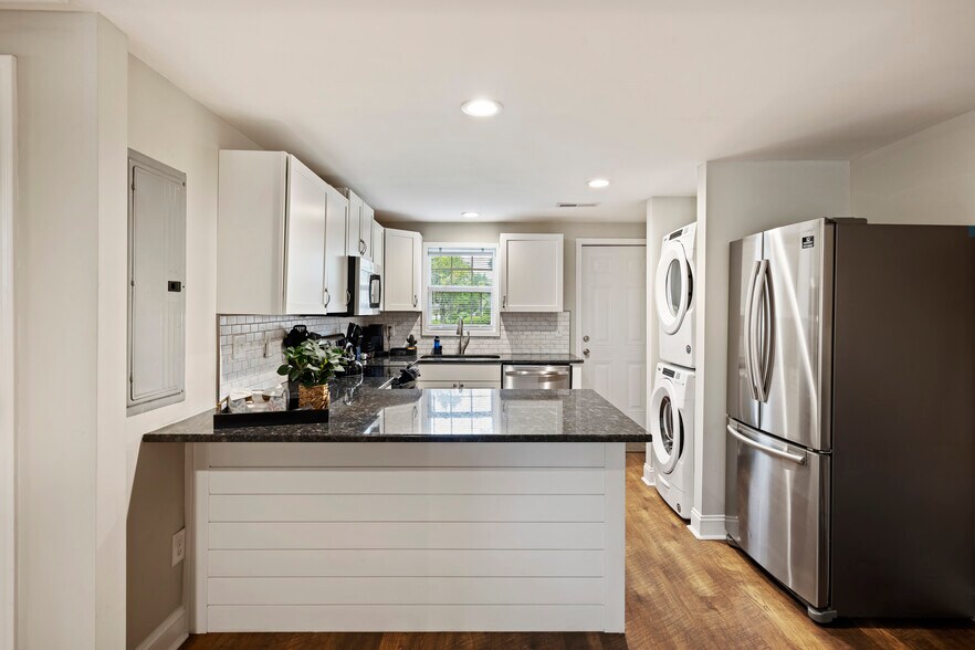 More Photos Of 2647 Bonds Ave, North Charleston Apartments For Sale
