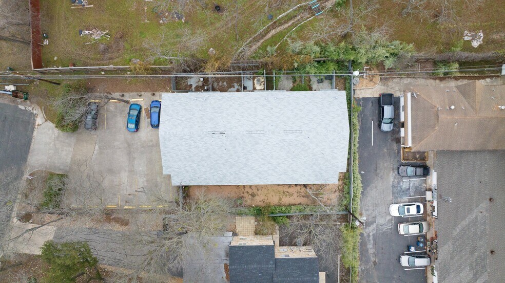 More Photos Of 1911 Lightsey Rd, Austin Apartments For Sale
