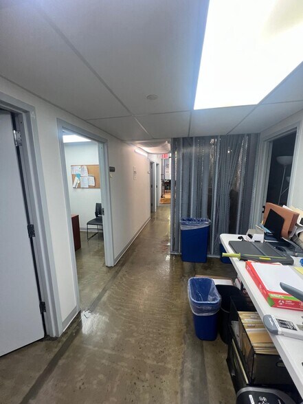 More Photos Of 1827 Madison Ave, New York Apartments For Lease