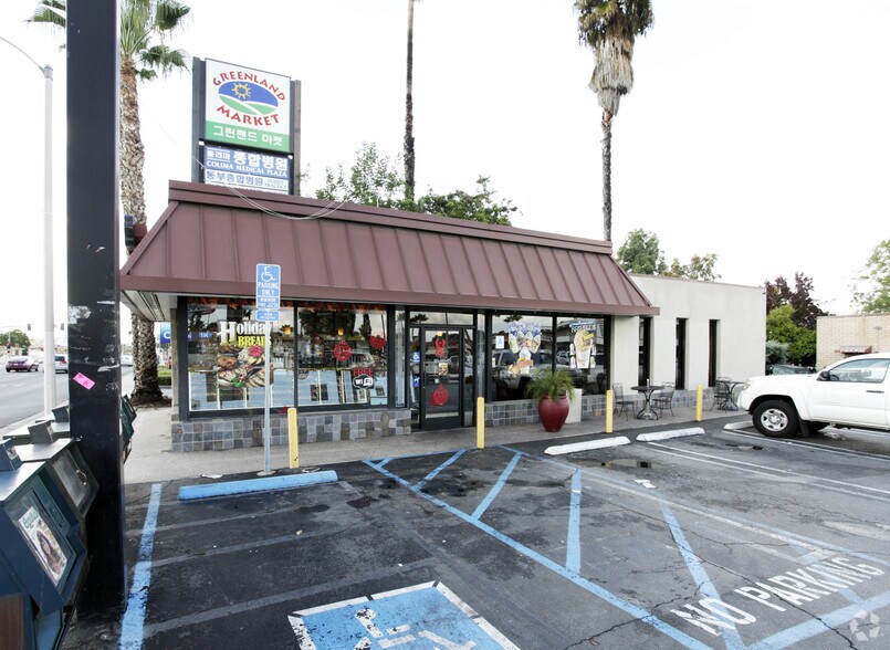 More Photos Of 18993 Colima Rd, La Puente Unknown For Lease