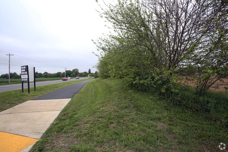 More Photos Of Laser Dr, Centreville Land For Lease