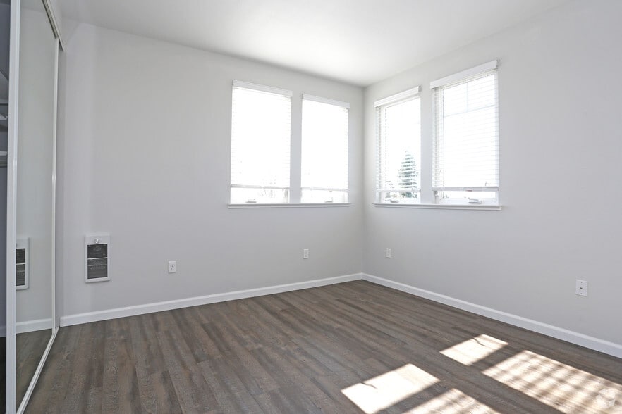 More Photos Of 1797-1801 Shattuck Ave, Berkeley Apartments For Lease