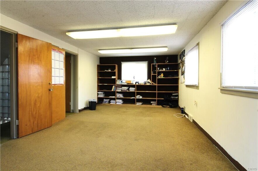 More Photos Of 41 Howard Ave, Binghamton Office Residential For Lease