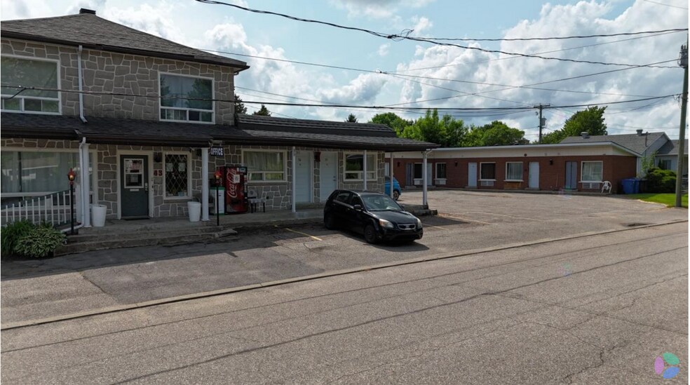 More Photos Of 43 Rue Paul-Gervais, Trois-Rivières Apartments For Sale