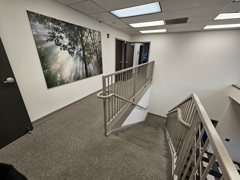 More Photos Of 2365 Pleasantdale Rd, Doraville Office For Sale