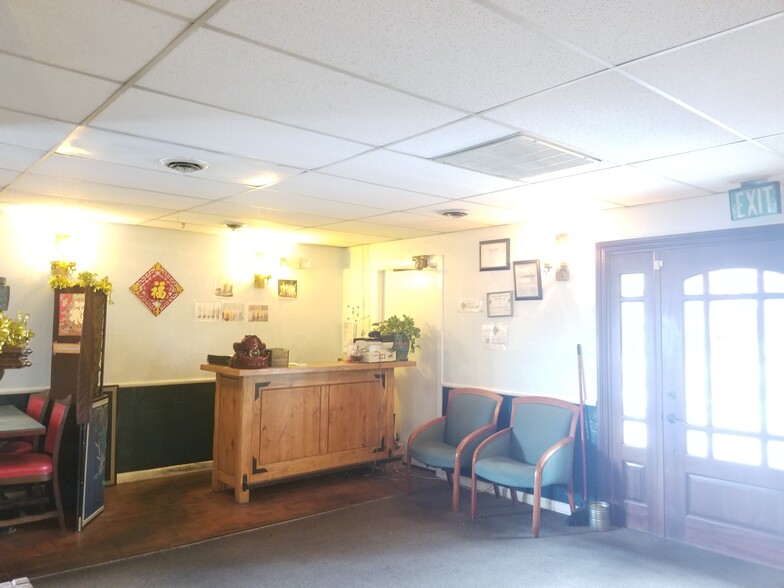 More Photos Of 1105 26th Ave, Greeley Restaurant For Sale