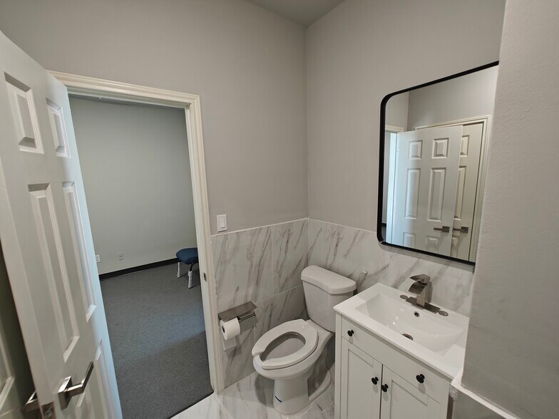 More Photos Of 704 Drexel St, McKinney Religious Facility For Sale