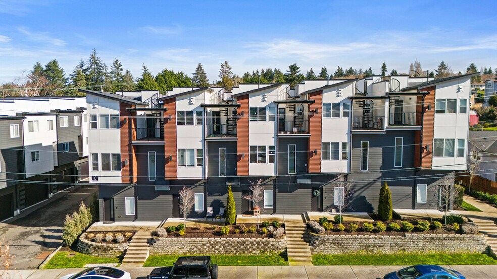 More Photos Of 8524 19th St W, Tacoma Apartments For Sale