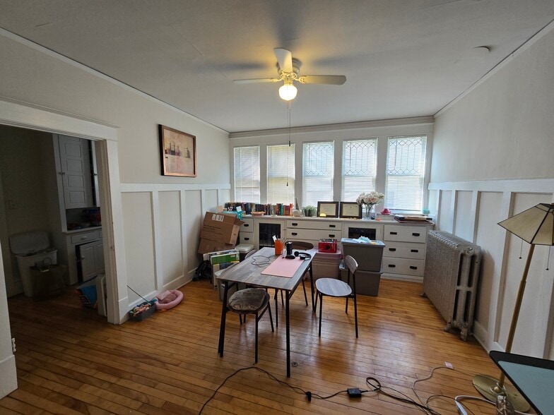 More Photos Of 2205 Pleasant Ave S, Minneapolis Apartments For Sale