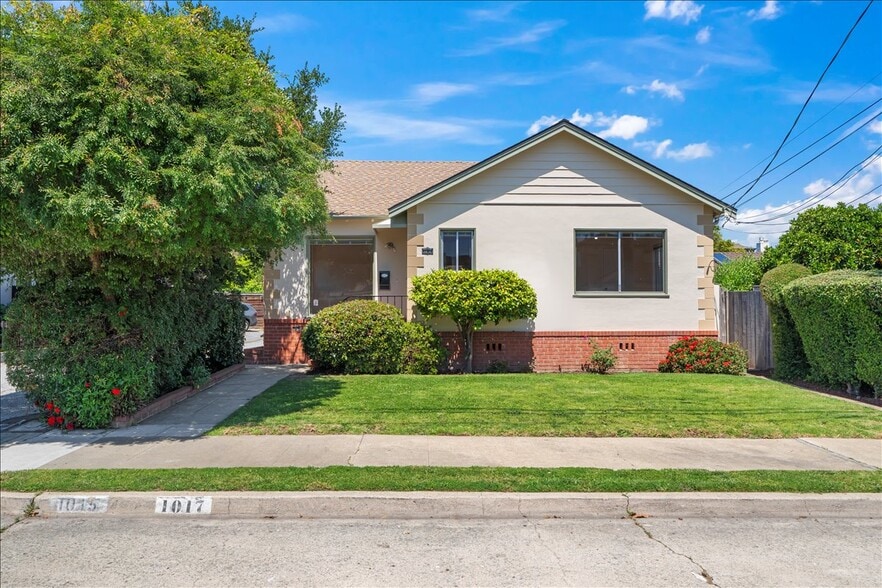 Primary Photo Of 1015 10th Ave, San Mateo Multifamily For Sale