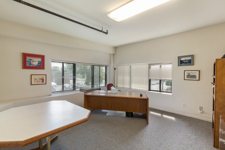 More Photos Of 603 California Blvd, Napa Warehouse For Sale