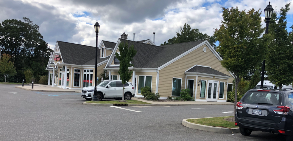 More Photos Of 117 Terry Rd, Smithtown Freestanding For Sale