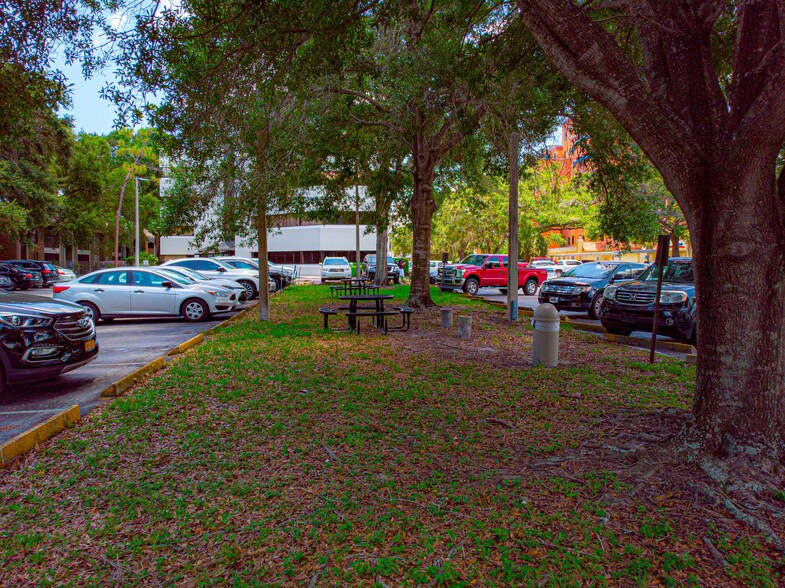 More Photos Of 4710 N Habana Ave, Tampa Medical For Lease