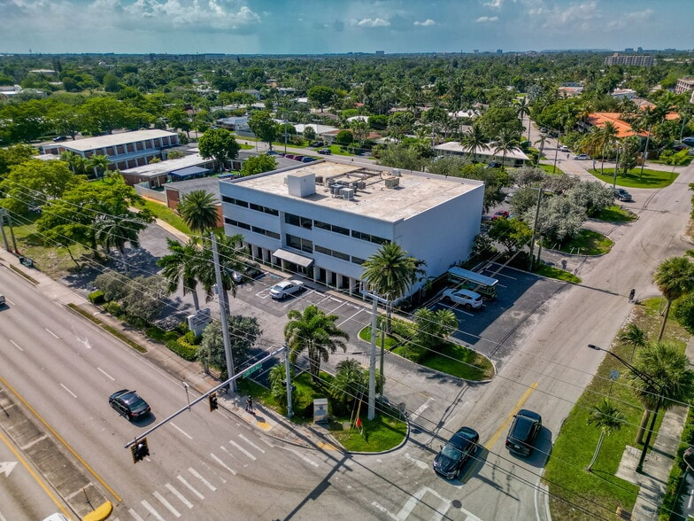 More Photos Of 1995 E Oakland Park Blvd, Fort Lauderdale Loft Creative Space For Sale