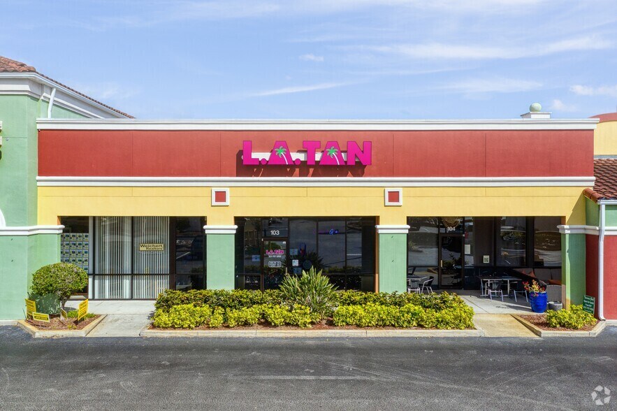 More Photos Of 7640 N Wickham Rd, Melbourne General Retail For Lease