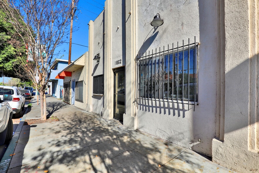 Primary Photo Of 1862 Santa Fe Ave, Long Beach Storefront For Lease