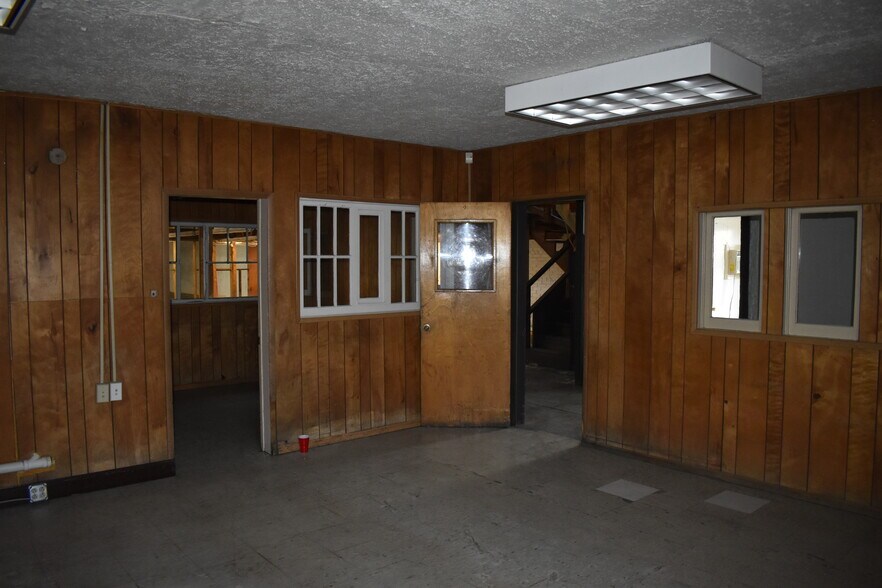 More Photos Of 1700 Texas Ave, El Paso Food Processing For Lease