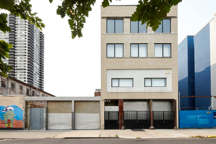 Primary Photo Of 178 E 124th St, New York Loft Creative Space For Lease