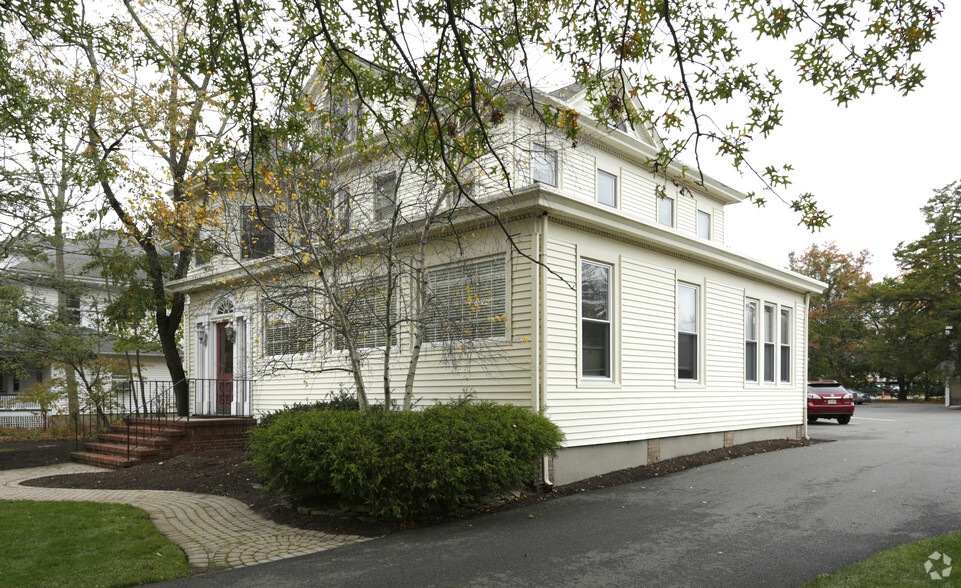 Primary Photo Of 214 Washington St, Toms River Office For Lease