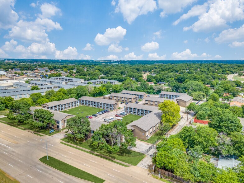 More Photos Of 911 W Wheatland Rd, Dallas Apartments For Sale