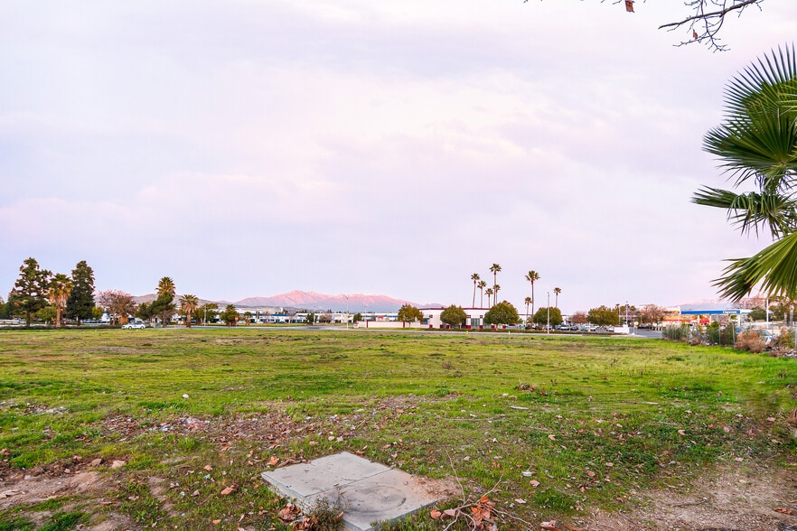 More Photos Of SE of Elsworth St and Cactus ave, Moreno Valley Land For Sale