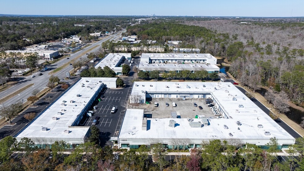 More Photos Of 9143 Philips Hwy, Jacksonville Unknown For Lease