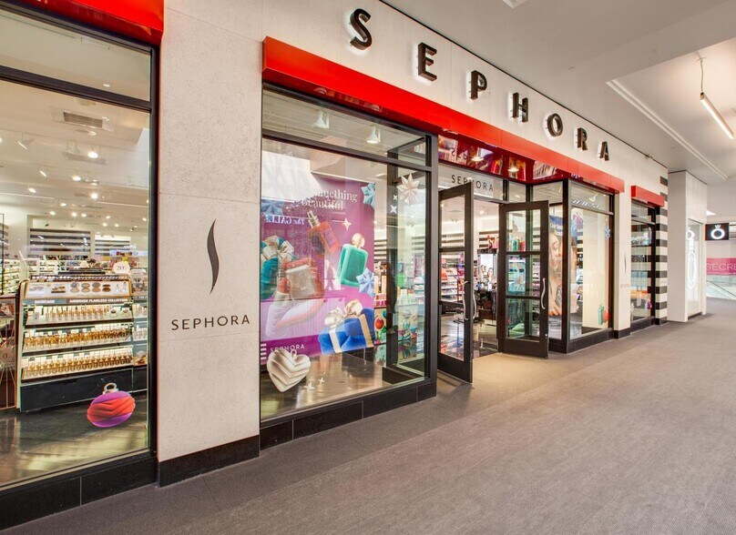 More Photos Of 5060 Montclair Plaza Ln, Montclair Unknown For Lease