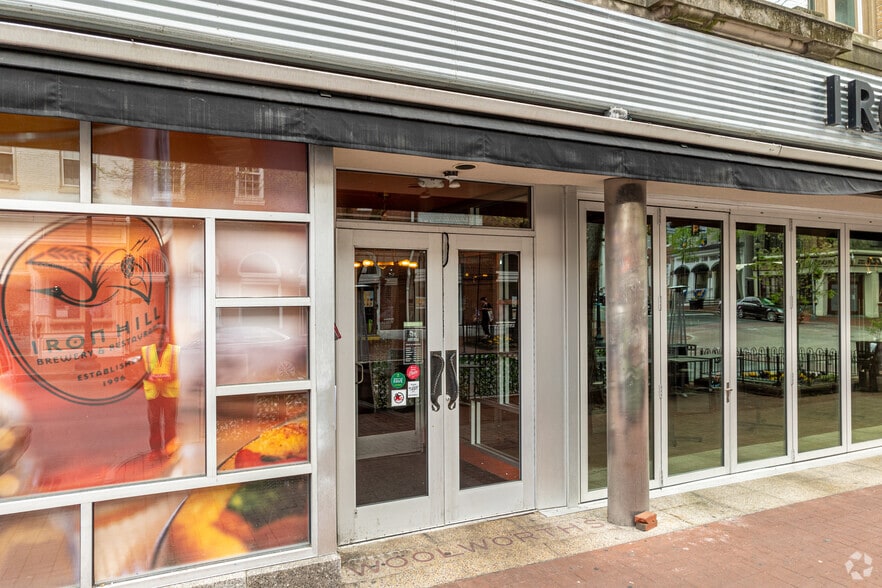 More Photos Of 3 W Gay St, West Chester Storefront Retail Office For Lease