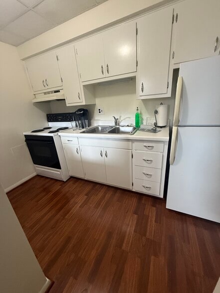 More Photos Of 408 N Liberty St, Belleville Apartments For Sale