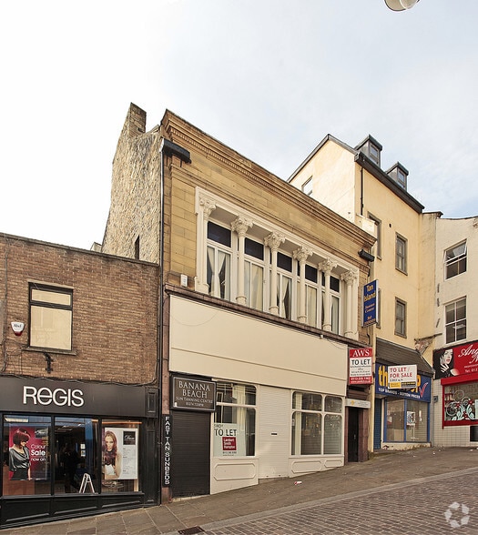 More Photos Of 31 Ivegate, Bradford Storefront Retail Office For Lease