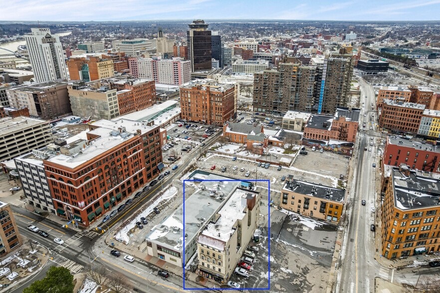 More Photos Of 113 N Clinton Ave, Rochester Apartments For Sale
