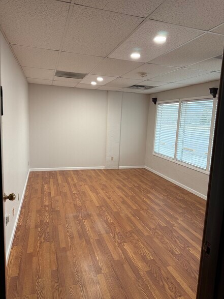 More Photos Of 2201-2211 N Weber St, Colorado Springs Office For Lease