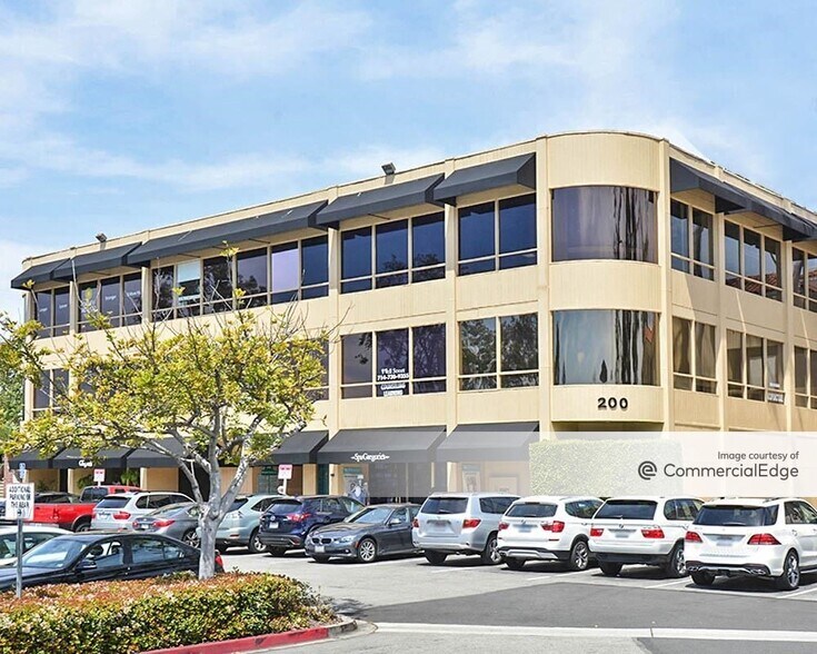 More Photos Of 200 Newport Center Dr, Newport Beach Medical For Lease