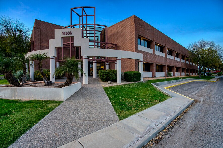 More Photos Of 14506 W Granite Valley Dr, Sun City West Medical For Lease