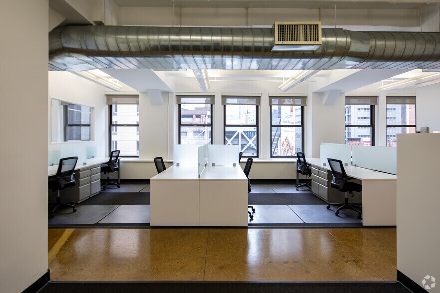 More Photos Of 589 Eighth Ave, New York Loft Creative Space For Lease