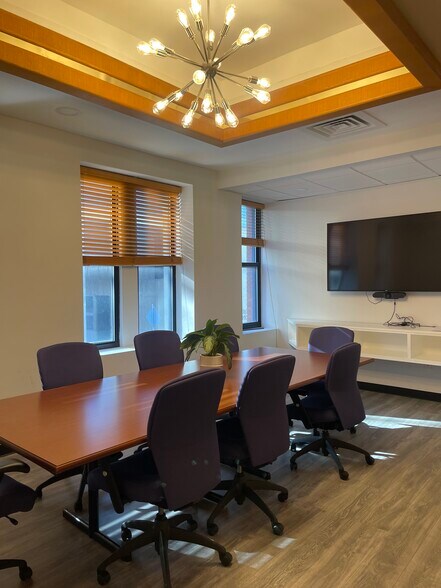 More Photos Of 171-175 Orange St, New Haven Office Residential For Lease